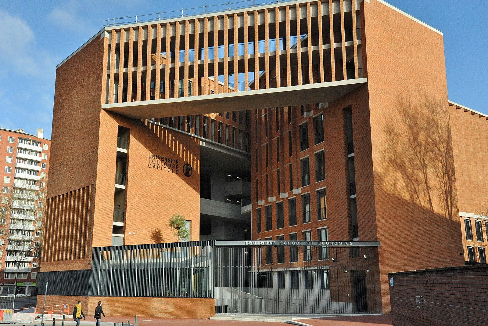 Read more about the article FACADE SYSTEMS. TERRACOTTA – En